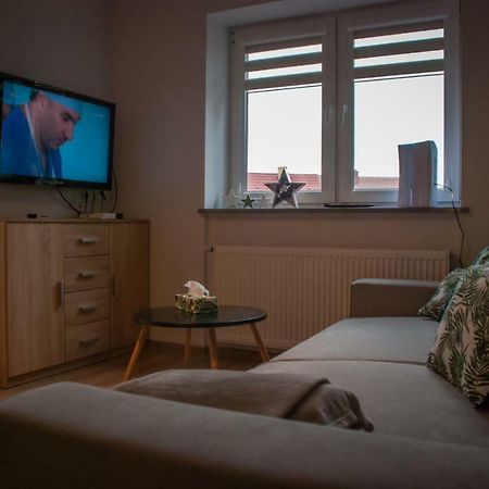 Noclegi "Boczna 5A" Apartamenty Goscinne Щавно-Здруй Екстериор снимка