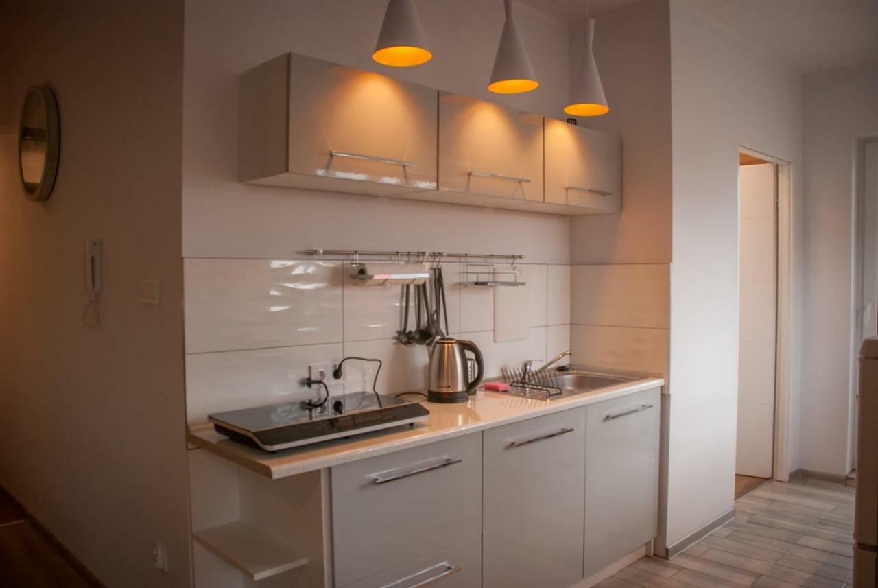 Noclegi "Boczna 5A" Apartamenty Goscinne Щавно-Здруй Екстериор снимка