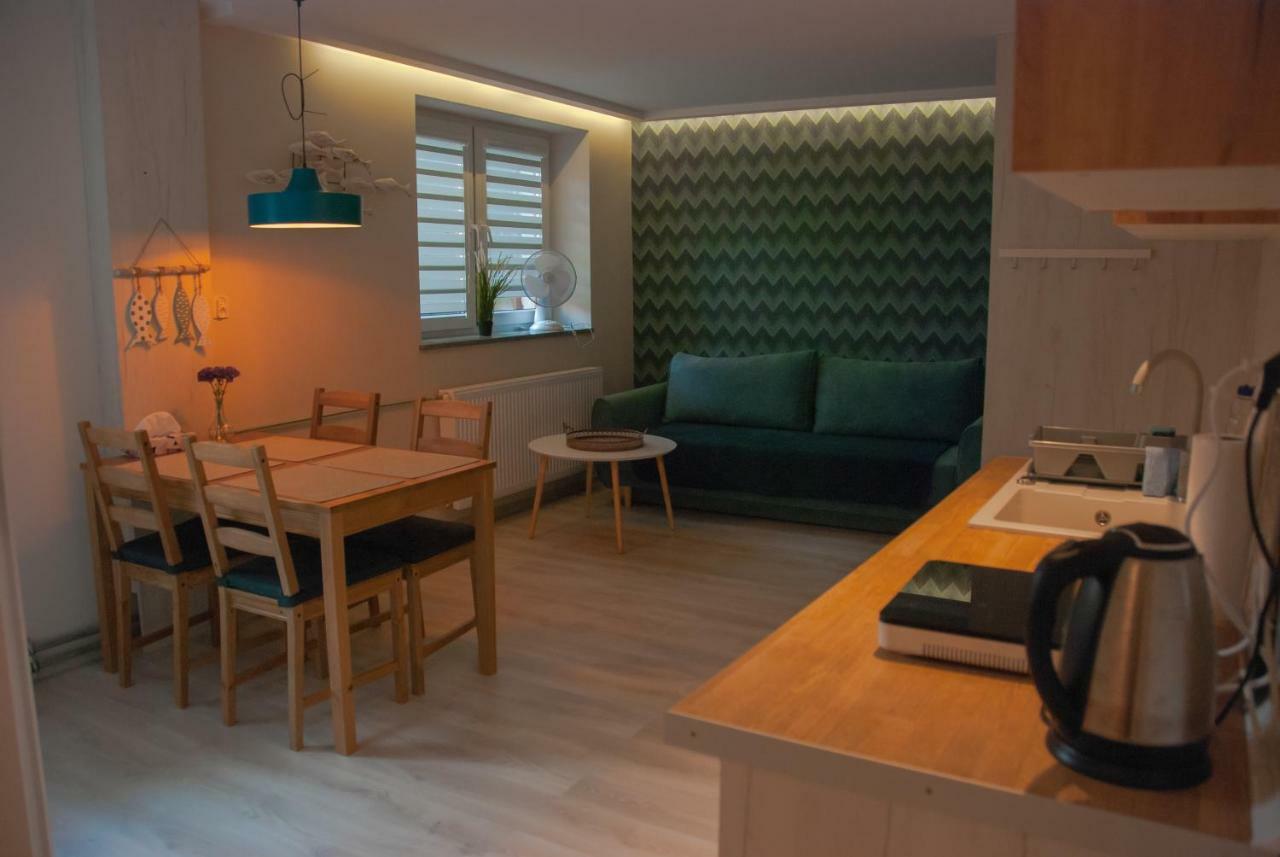 Noclegi "Boczna 5A" Apartamenty Goscinne Щавно-Здруй Екстериор снимка